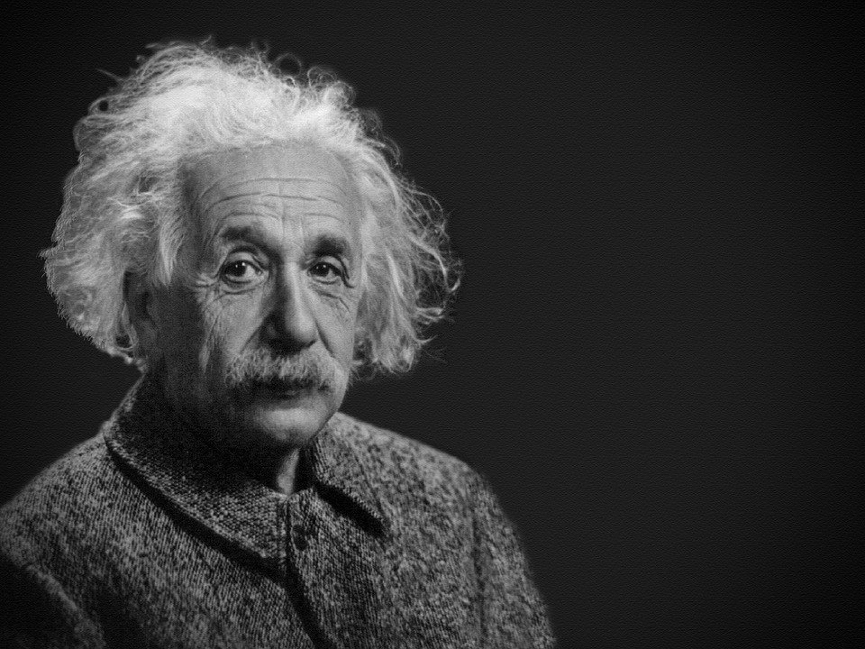 Einsteina zná každý.
