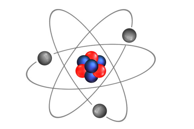 model atomu