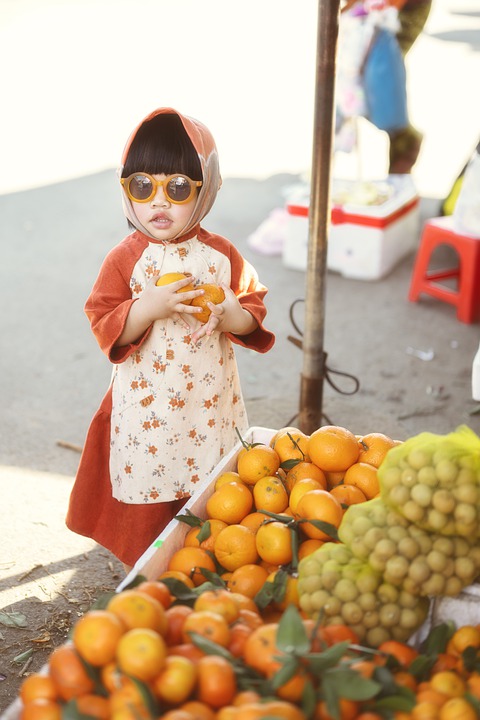 Každé dítě miluje zeleninu a ovoce. 